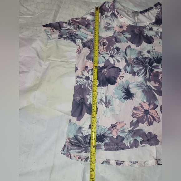 Falls Creek Floral Top Size XL - Picture 10 of 11